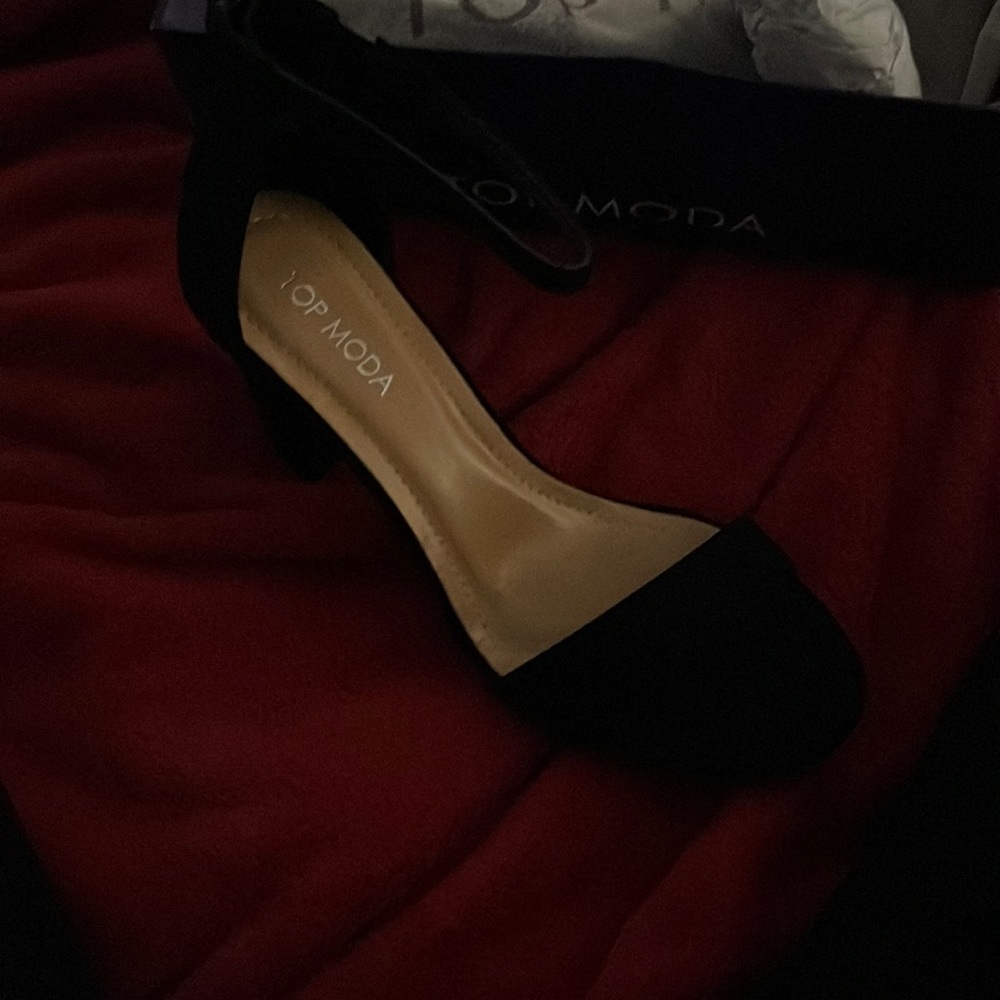 They are still in the box brand new, never worn